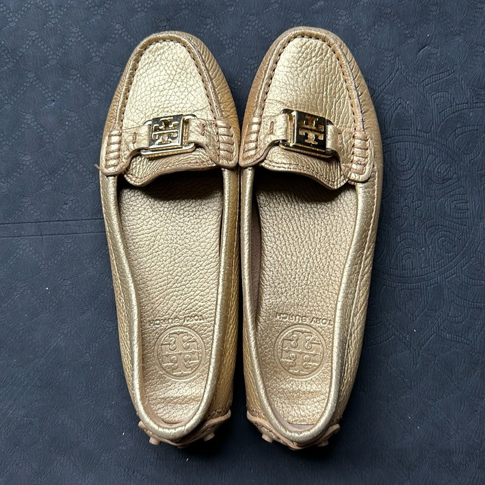 Tory Burch Driving Loafers Gold, 6.5